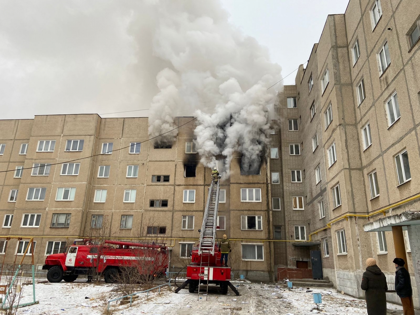 Пожар в свердловской области фото