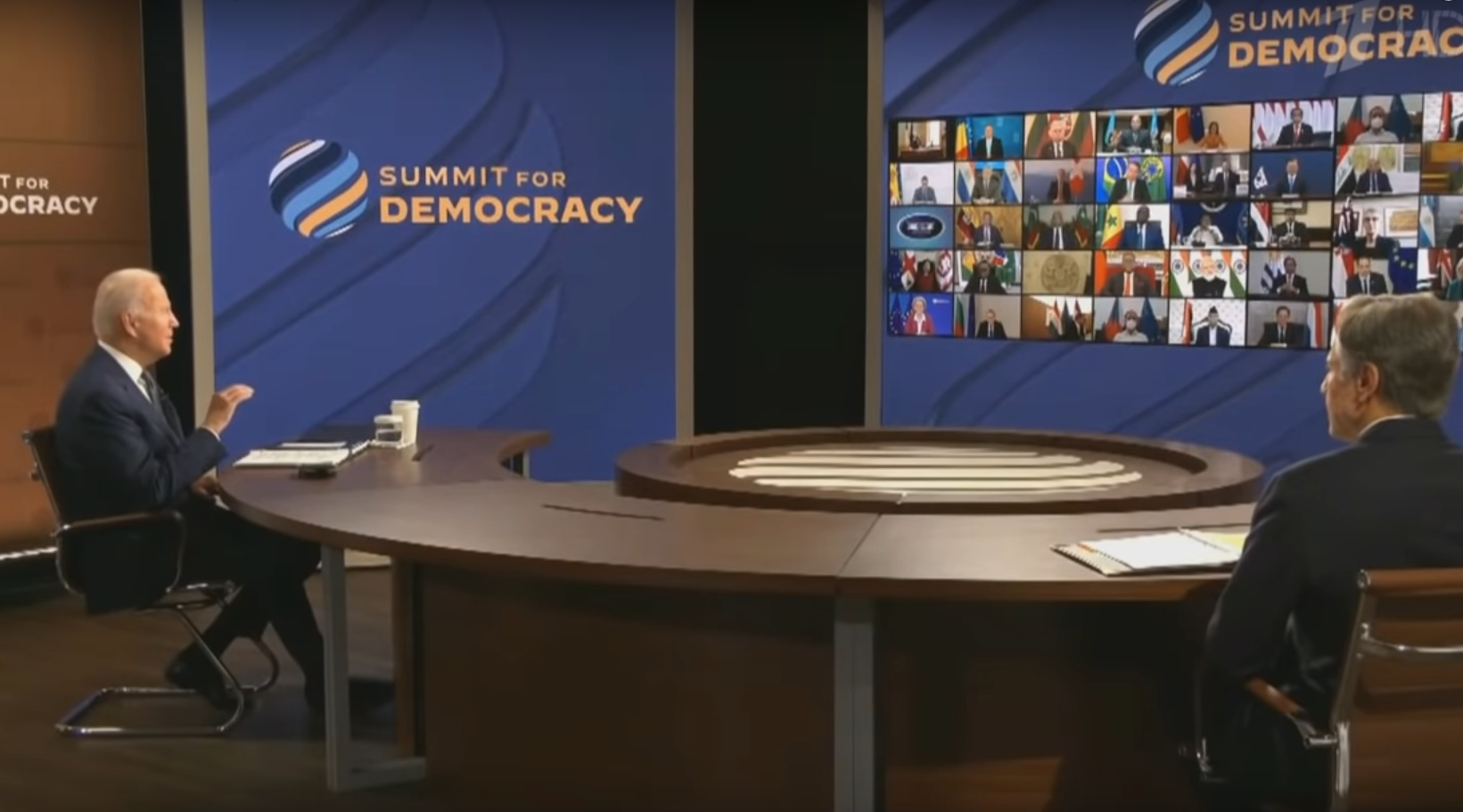 Джо Байден и Энтони Блинкен на «Саммите за демократию»