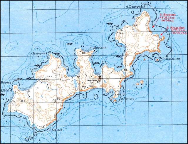 Карта острова Юрий с координатами бухт Вилкова и Ильичева