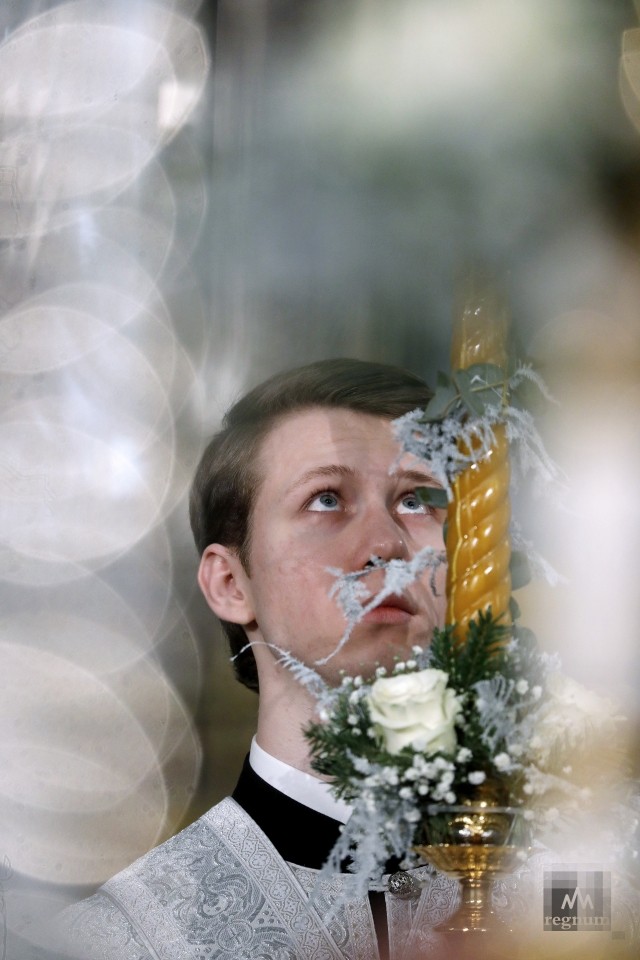 Праздничное богослужение по случаю Рождества Христова в Казанском кафедральном соборе 