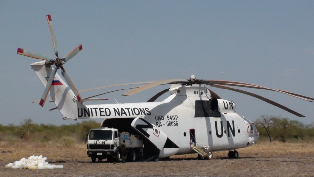 Вертолет Mil Mi-26 авиакомпании «СКОЛ» в Южном Судане