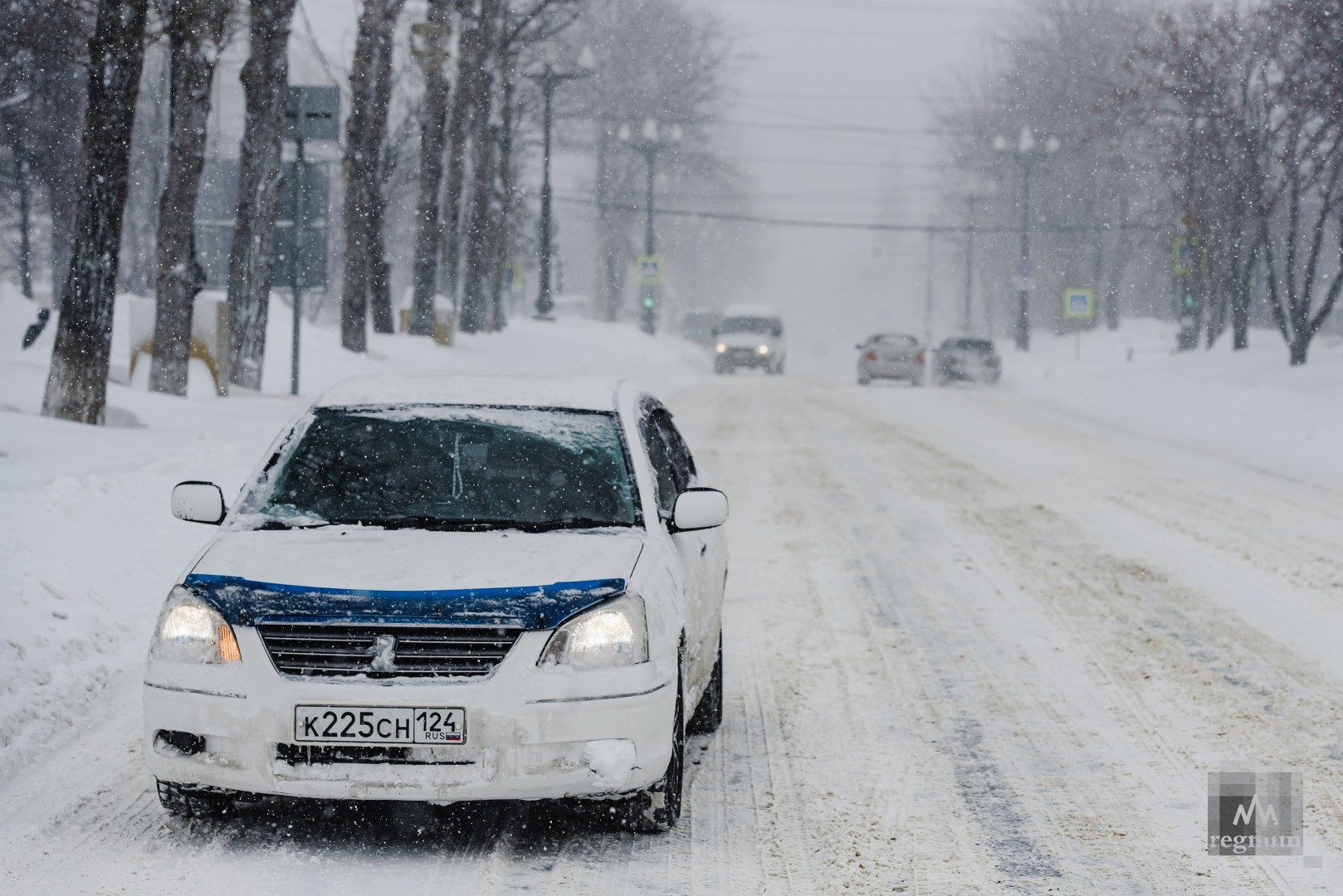 Южно-Сахалинск после мощного снегопада