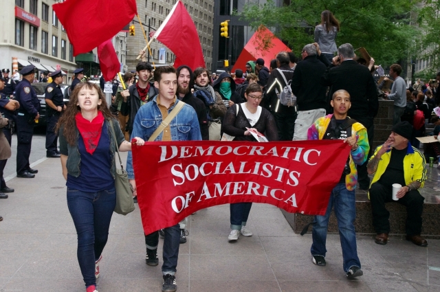 «Демократические социалисты Америки». Митинг на Wall Street 