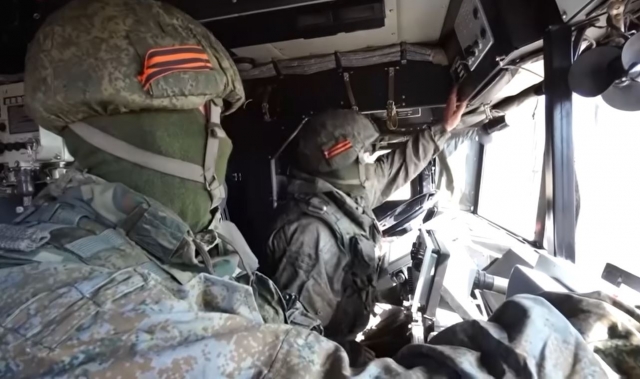 Солдаты ВС России во время спецоперации на Украине