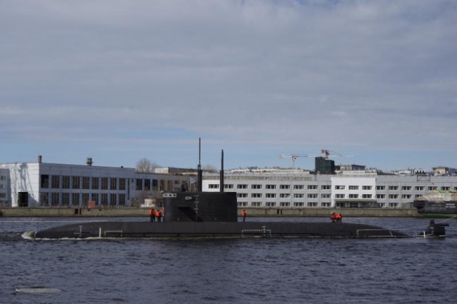 Подводная лодка «Кронштадт» (проект 677 «Лада»)