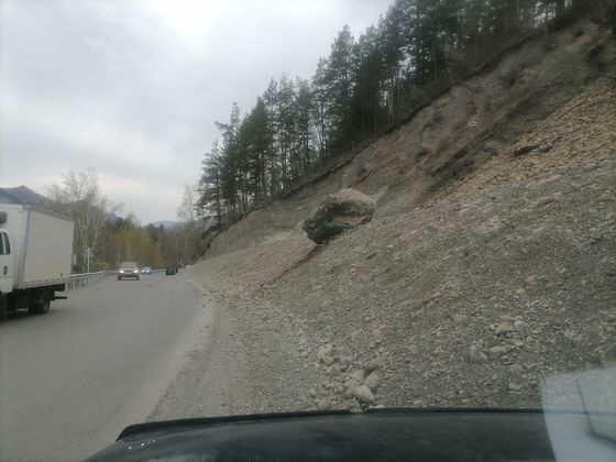 Сход каменных масс в Республике Алтай