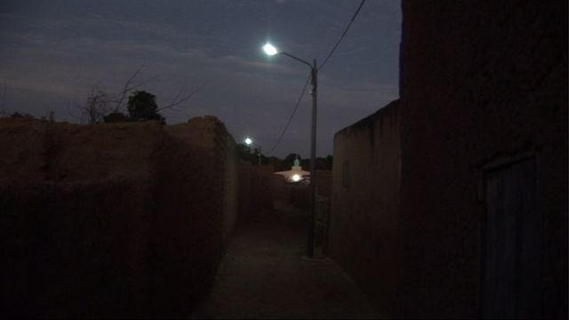 Уличное освещение в Буракебугу