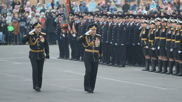 Парад в честь Дня Победы в Петропавловске-Камчатском