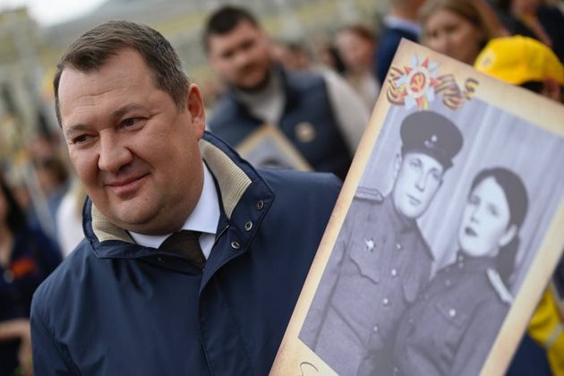 Руководитель Тамбовской области Максим Егоров принял участие в шествии «Бессмертного полка»