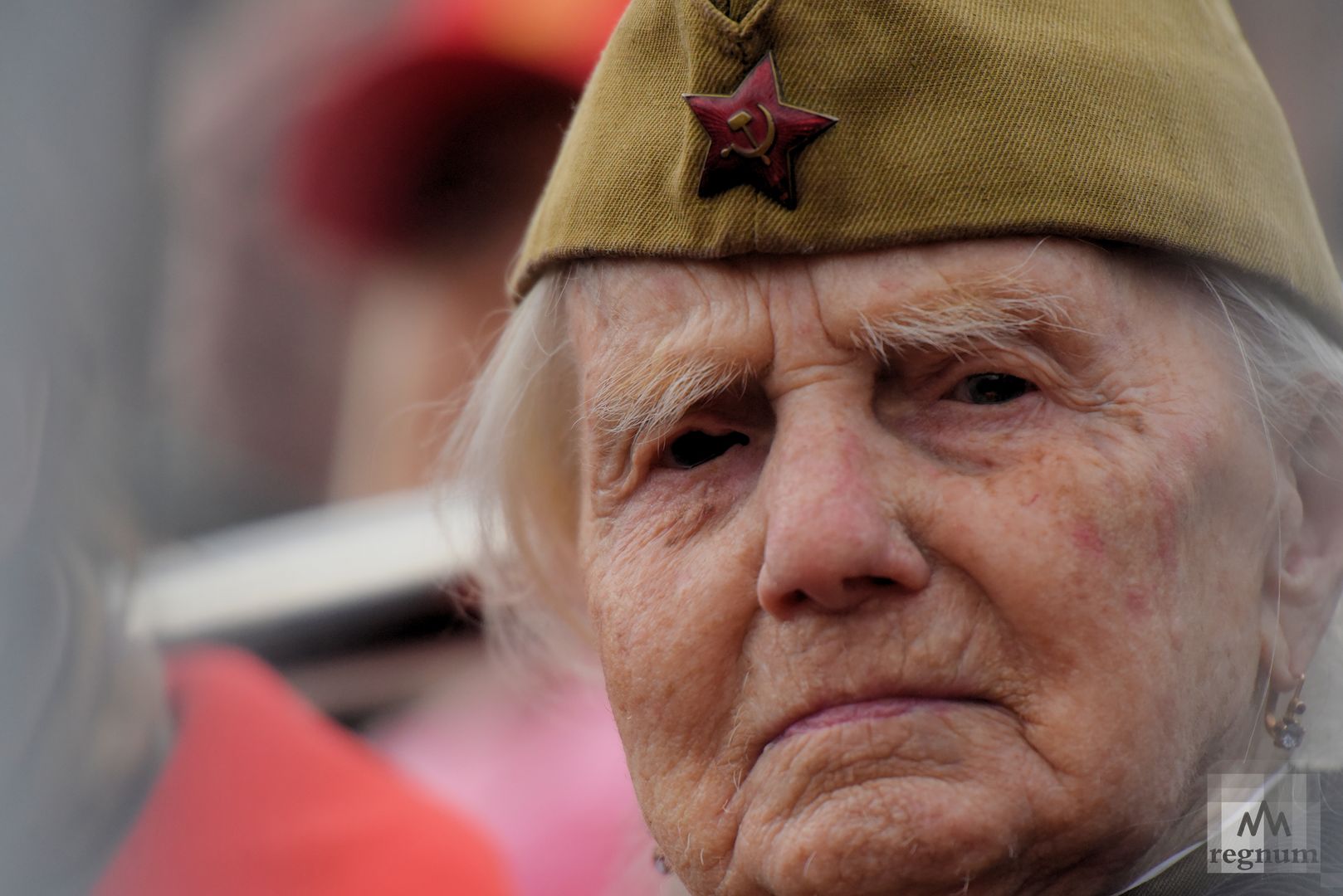 Ветеран Великой Отечественной войны на параде Победы