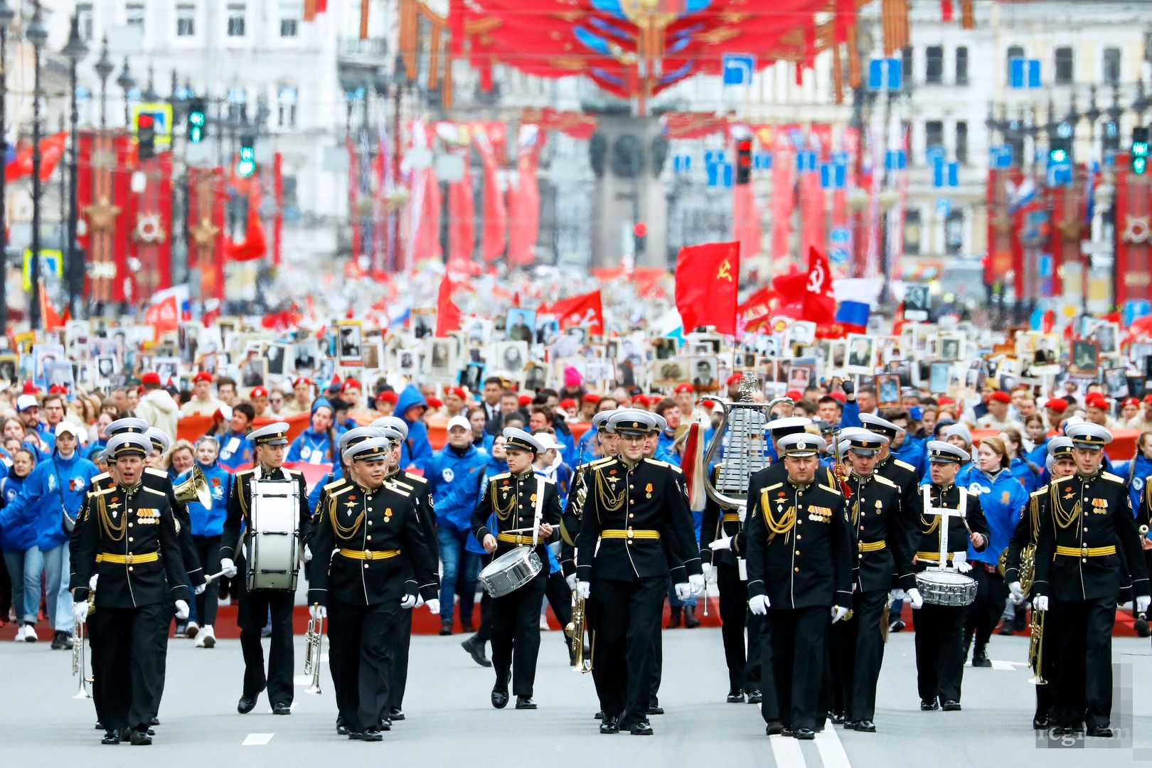Акция «Бессмертный полк» в Санкт-Петербурге