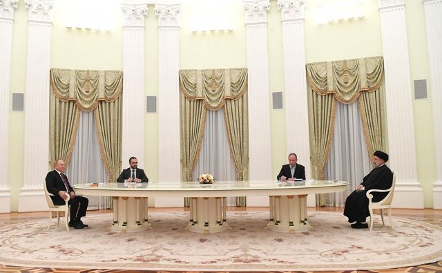 Встреча Путина и Раиси