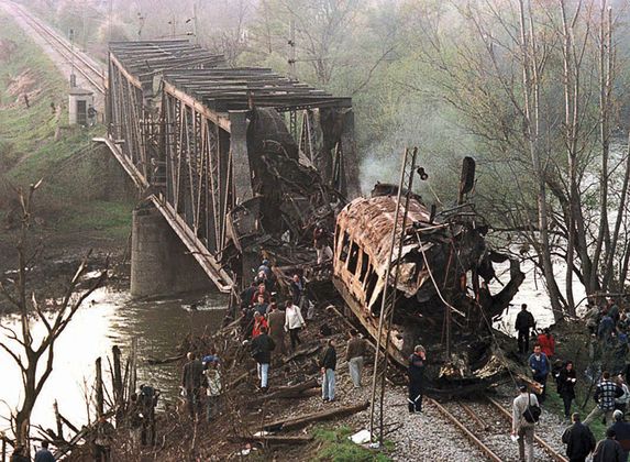Последствия бомбардировок НАТО. Югославия. 1999