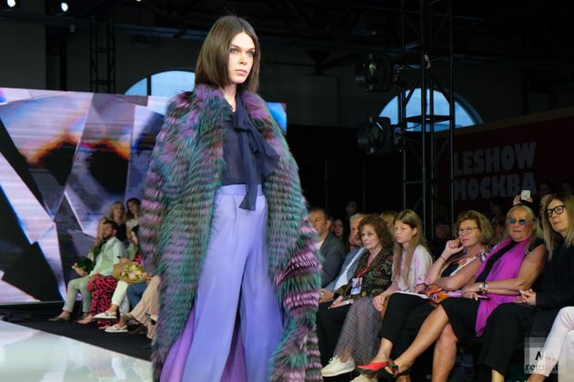 Показ бренда Re-Look Furs на 25-й Международной выставке зимней моды LeShow