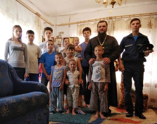 Многодетная семья священника Климова