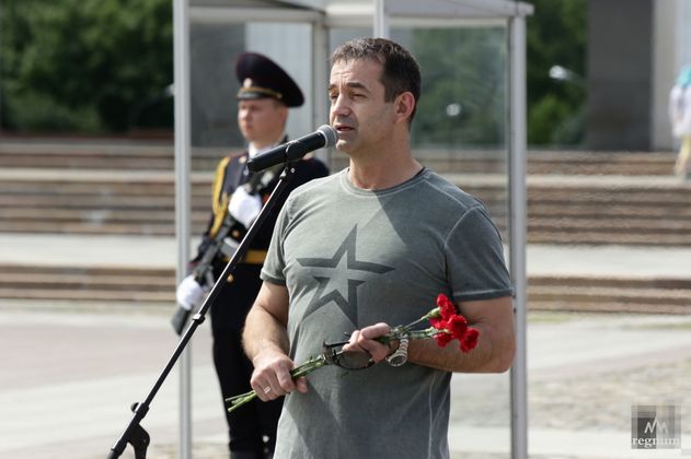 Дмитрий Певцов на торжественной церемонии на Поклонной горе