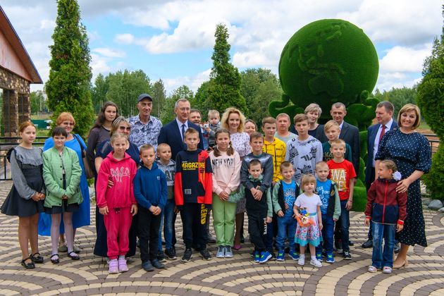 Калужские семьи приютили 25 детей из ДНР