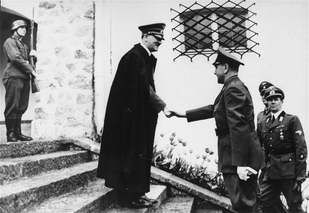 Гитлер и Павелич в Берхтесгадене, июль 1941 года