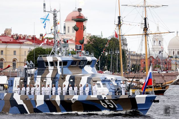 Противодиверсионный катер «П-468» на Главном военно-морском параде