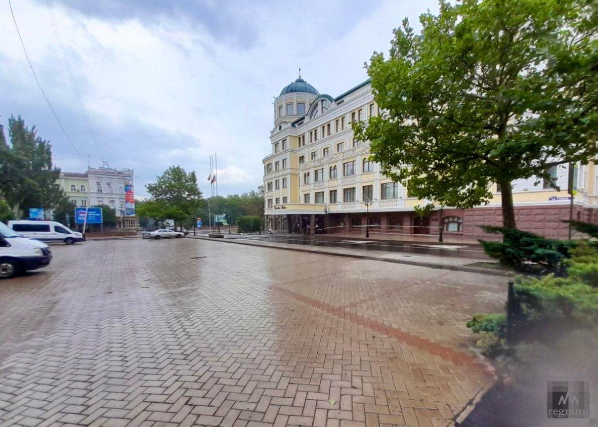 Гостиница «Донбасс палас» в Донецке