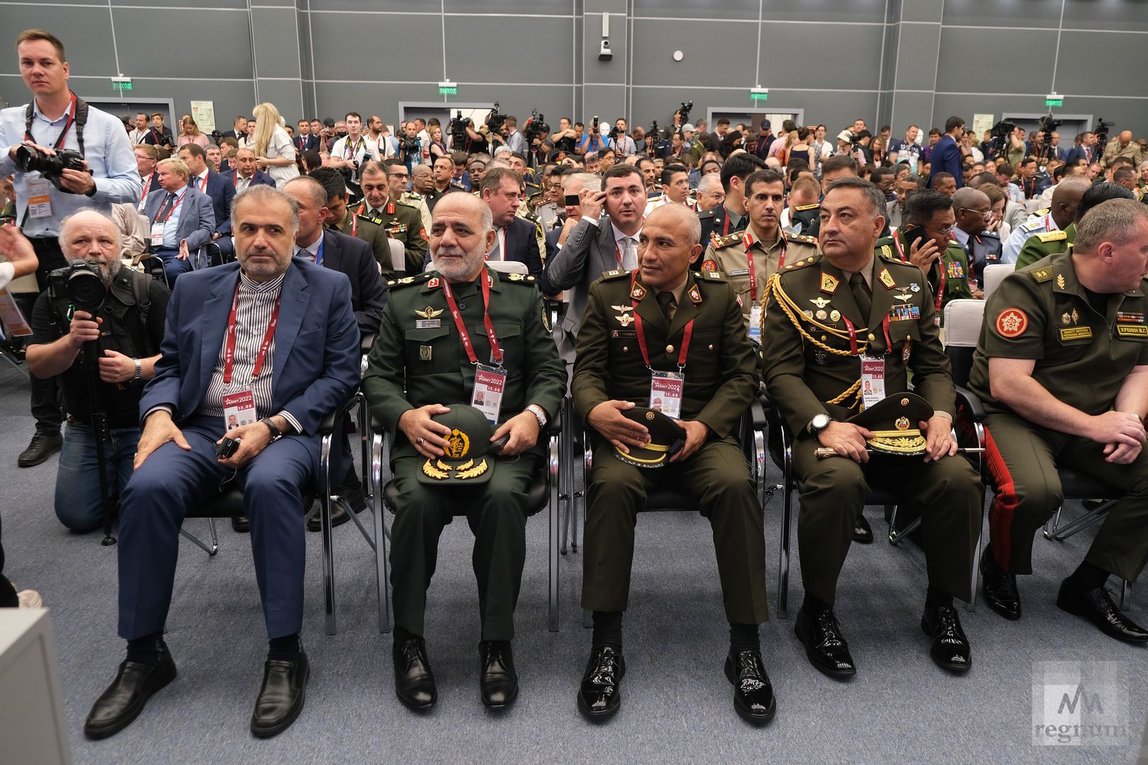 Иностранные гости на военно-техническом форуме «Армия-2022»