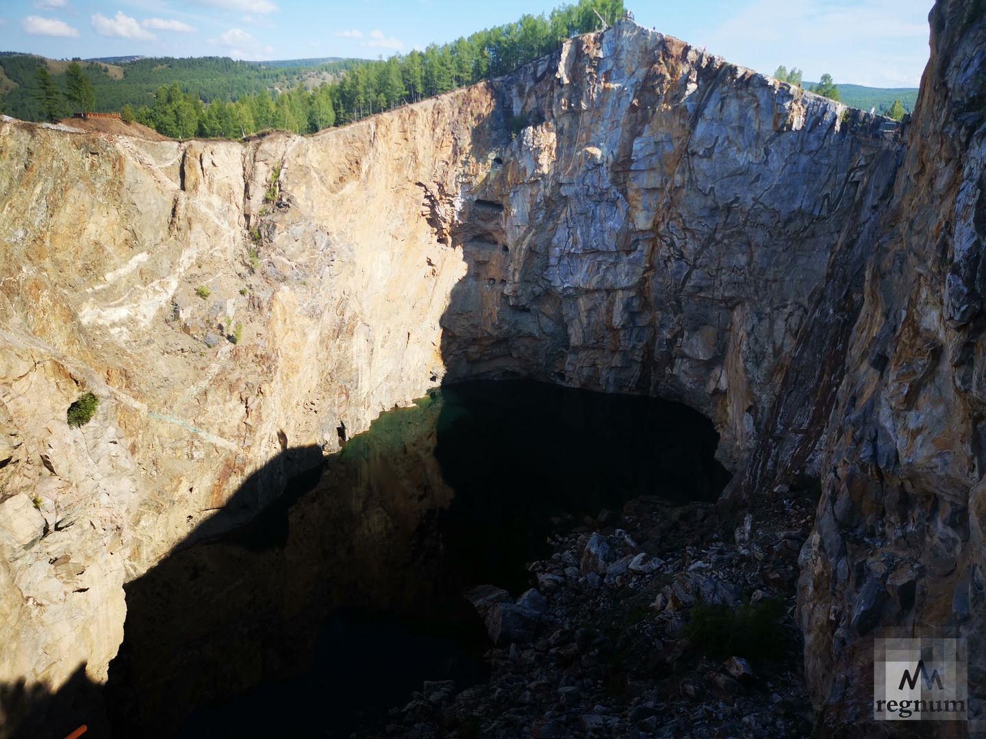 Ущелье в Хакасии