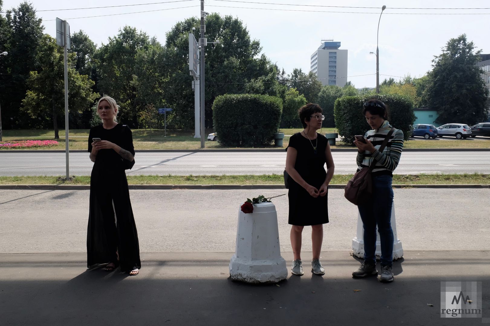 Прощание с Дарьей Дигуной у телецентра «Останкино»