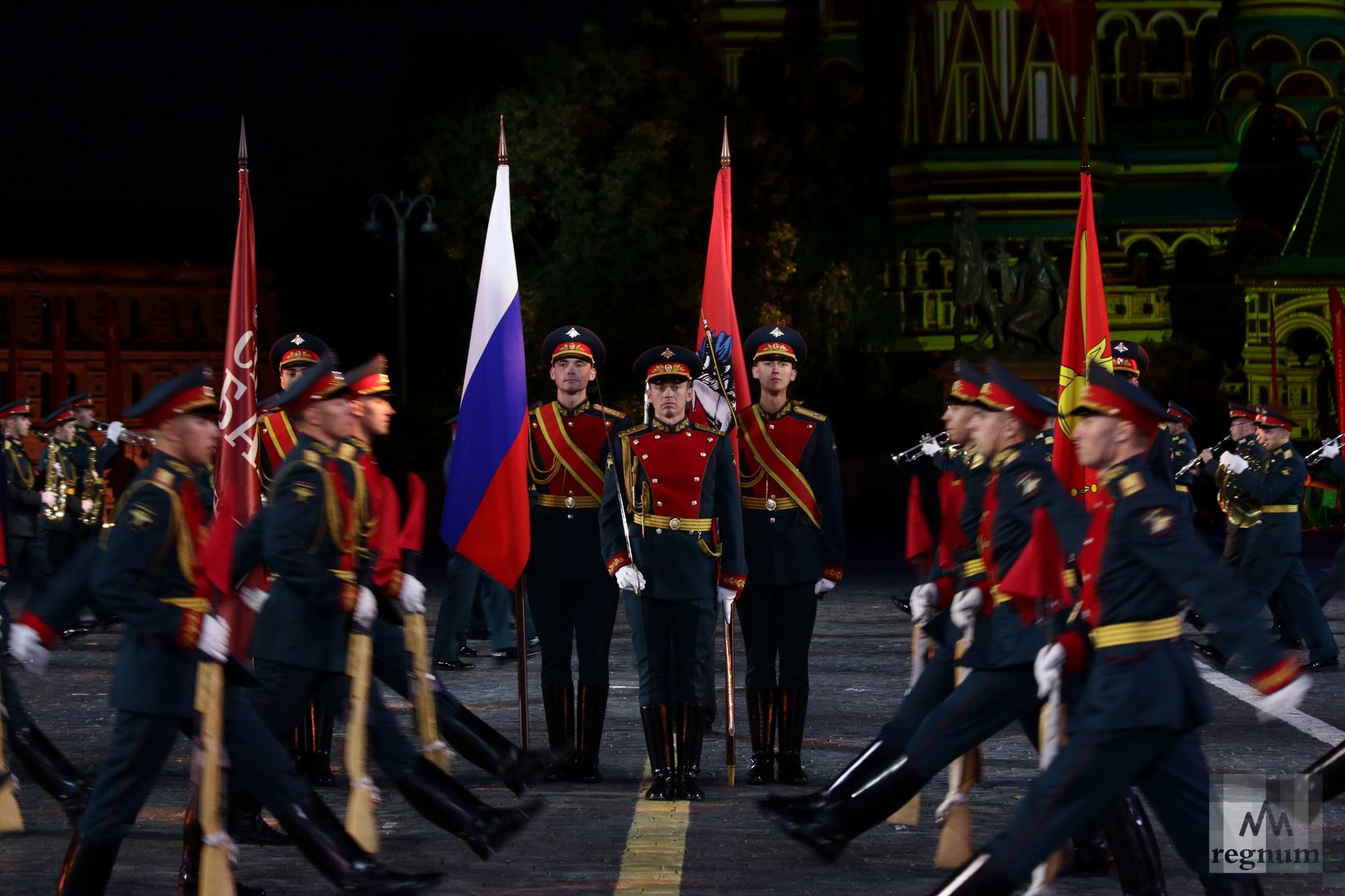 Выступление роты почетного караула и оркестра 154-го отдельного комендантского Преображенского полка