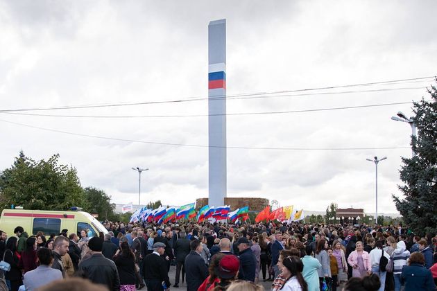 Митинг в Черкесске в поддержку референдума