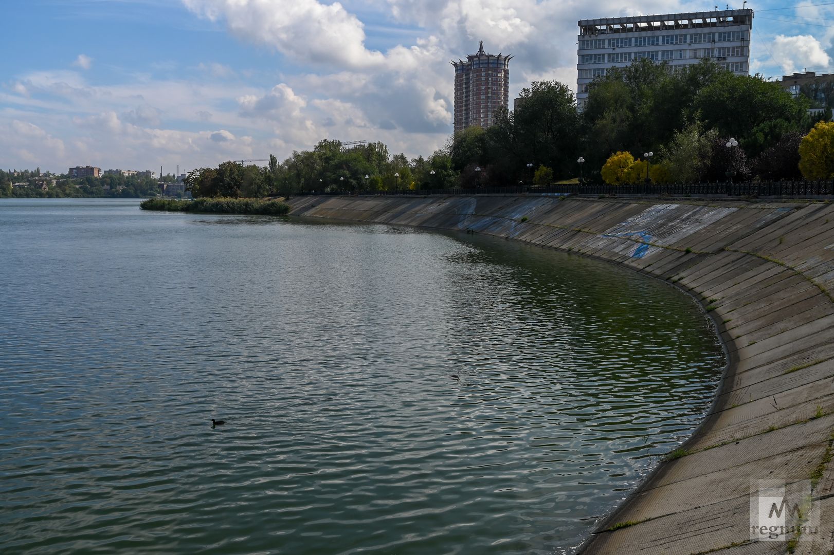 Река Кальмиус. Вид с проспекта Ильича, Донецк