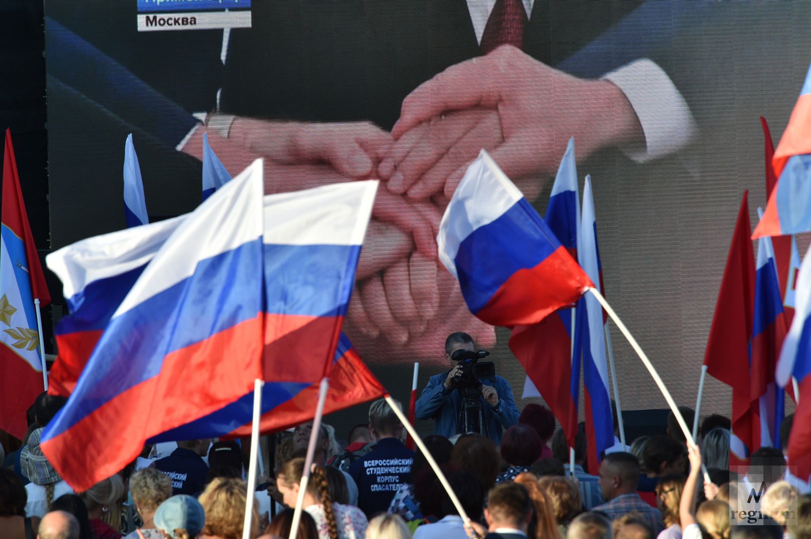 Подписание договора о вхождении в состав России