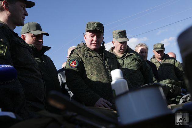 Осмотр обмундирования и аптечек