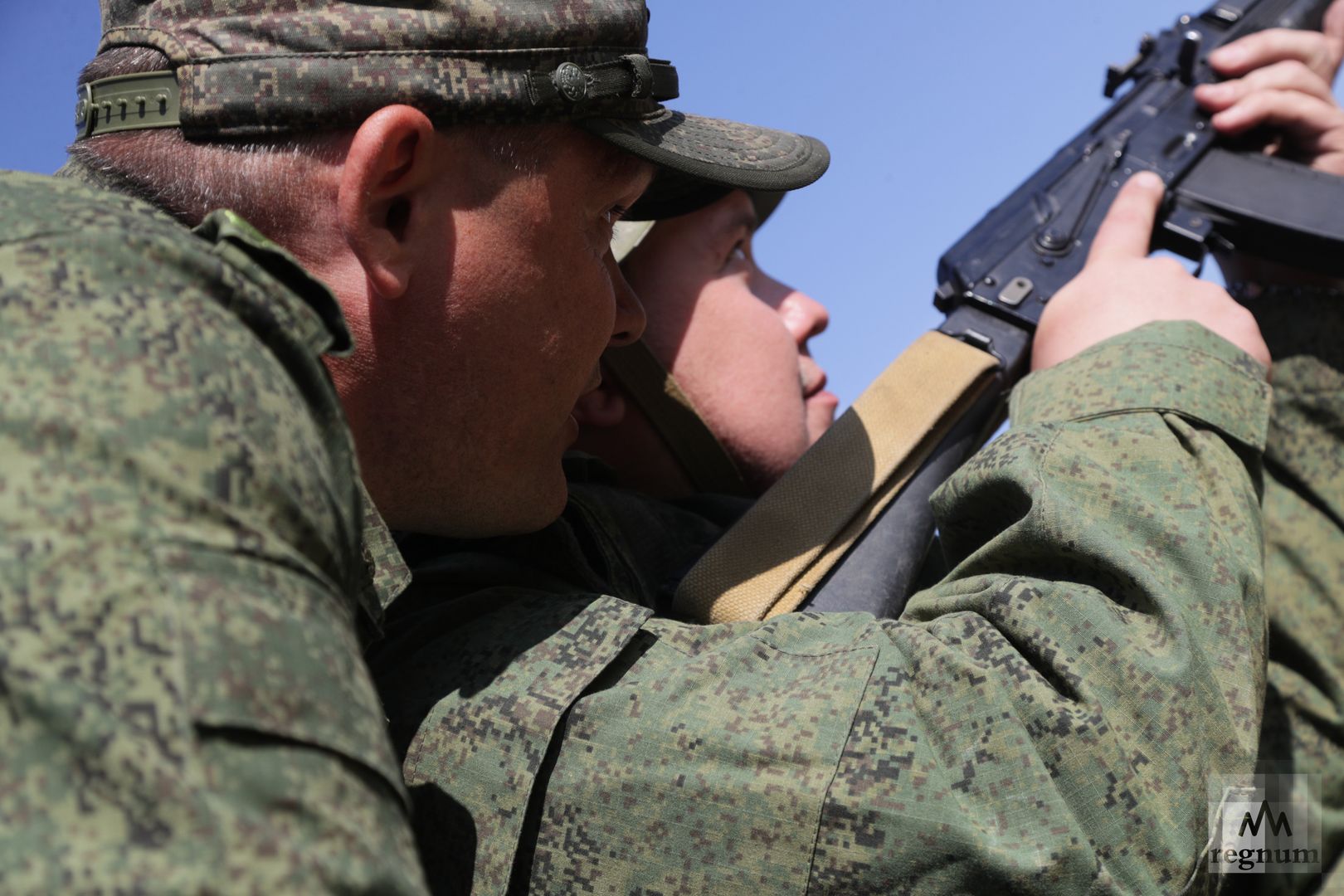 Контроль инструктором действий стрельбы обучаемого по низколетящим целям