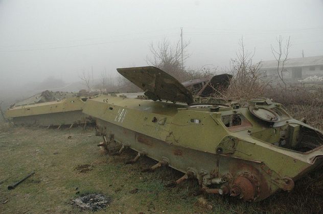 Азербайджанские танки в Нагорном Карабахе