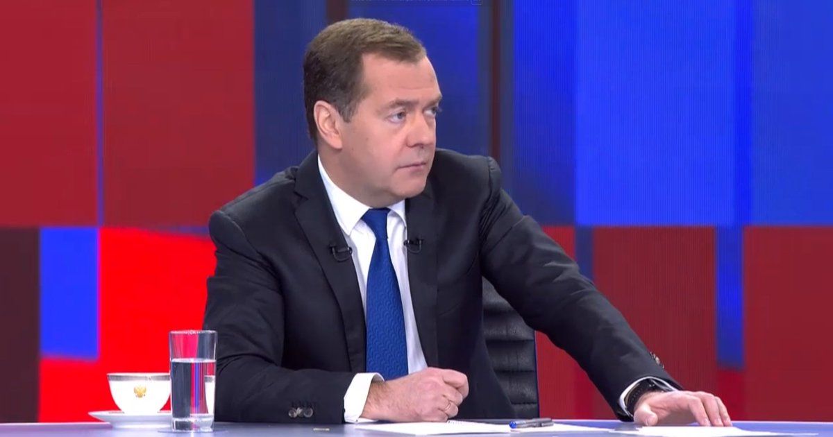 Зампред Совбеза РФ Медведев: проведение спецоперации решило проблему аморфности общества