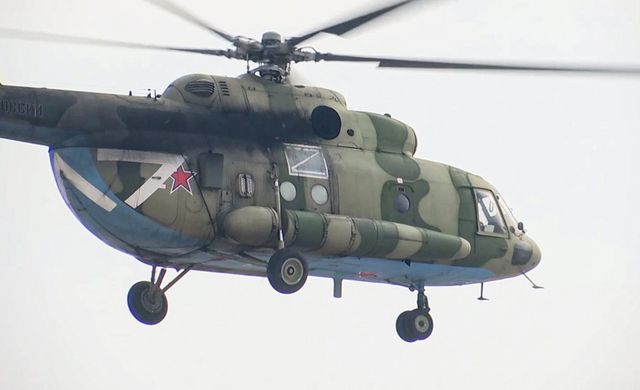 Боевая работа экипажа вертолета Ми-8