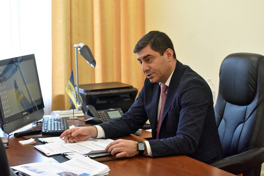 Омбудсмен Украины Лубинец рекомендовал жителям новых регионов получить российский паспорт