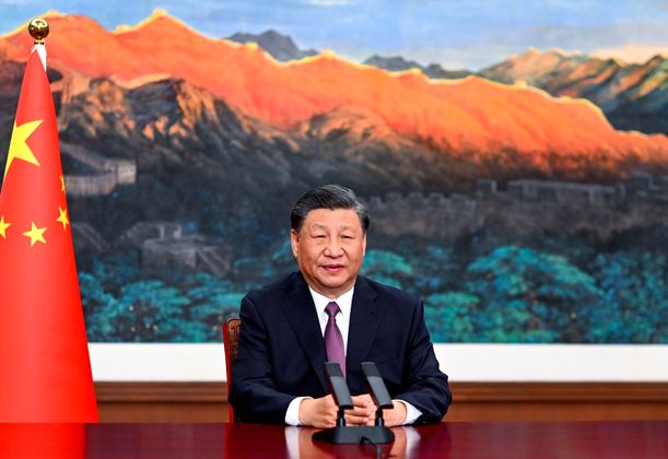 Председатель КНР Си Цзиньпин принимает участие в церемонии открытия пленарного заседания второго Евразийского. 2023 экономического форума Евразийского экономического союза по видеосвязи