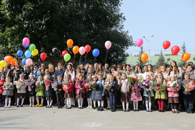 K Chemu Gotovitsya Roditelyam Kak Budut Rabotat Shkoly S 1 Sentyabrya Ia Regnum